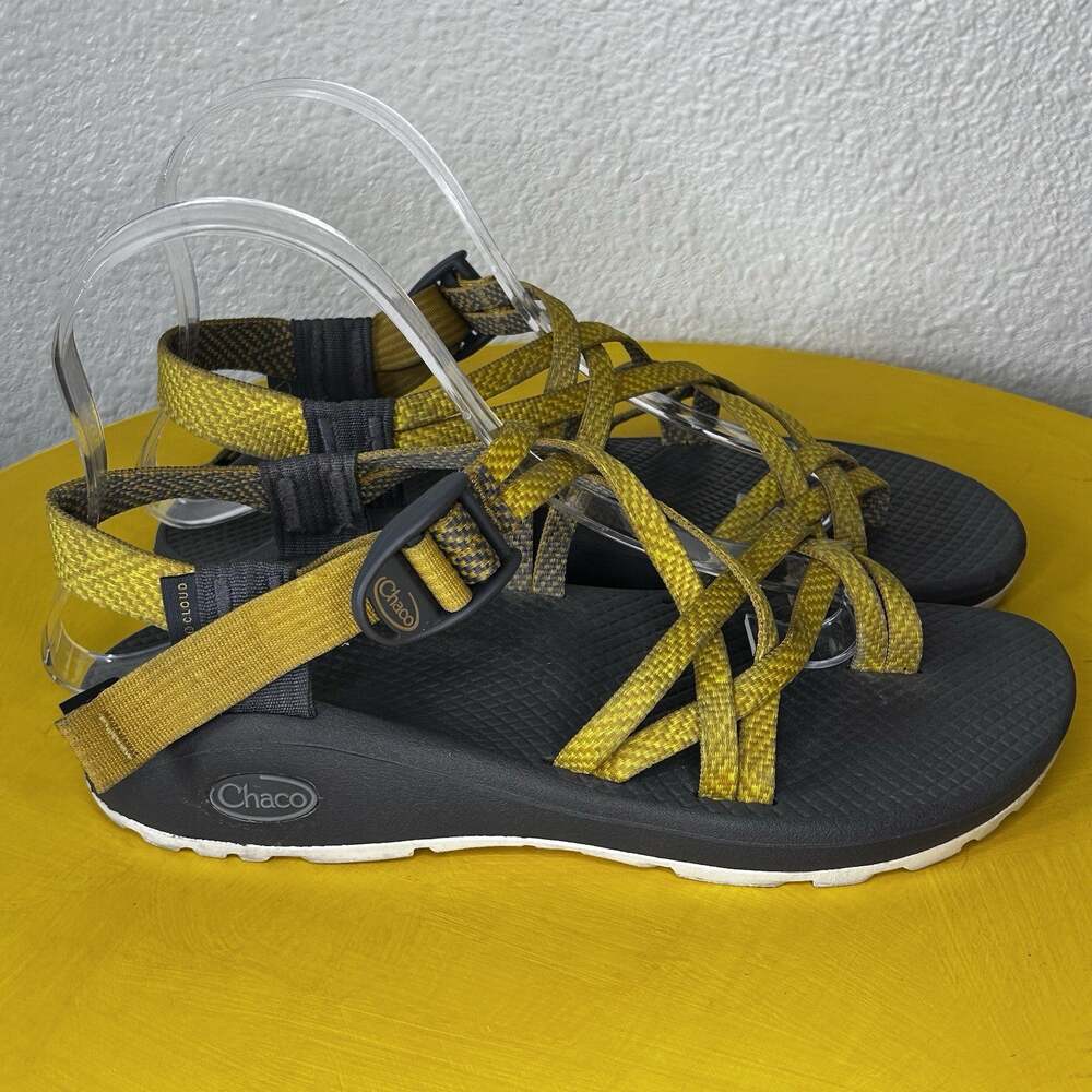 Chaco Sandal Z Cloud X2 Gold Womens 7 Yellow Outdoor Hiking Adjustable Casual